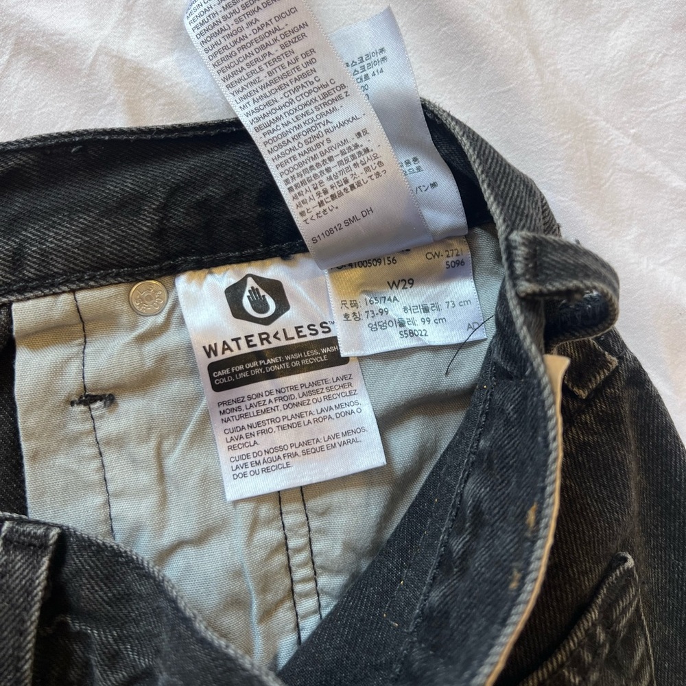 Levi's Black Jean Shorts for Women - Picture 3 of 3